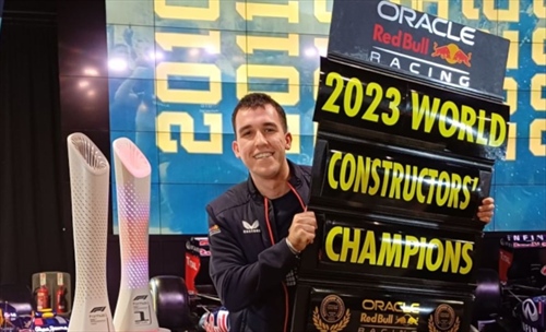 EXCLUSIVE - Interview with Alex Burg: from succeeding at Red Bull to the Racetrack Dynamics course
