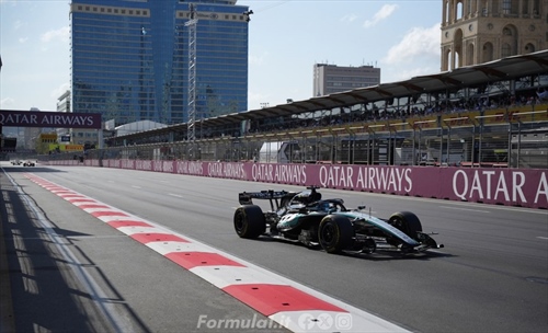 Azerbaijan GP: Russell wins sprint to the line, Verstappen second, Leclerc fourth