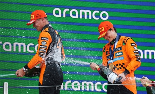 McLaren mind games in Barcelona: Piastri and Norris have very different approaches