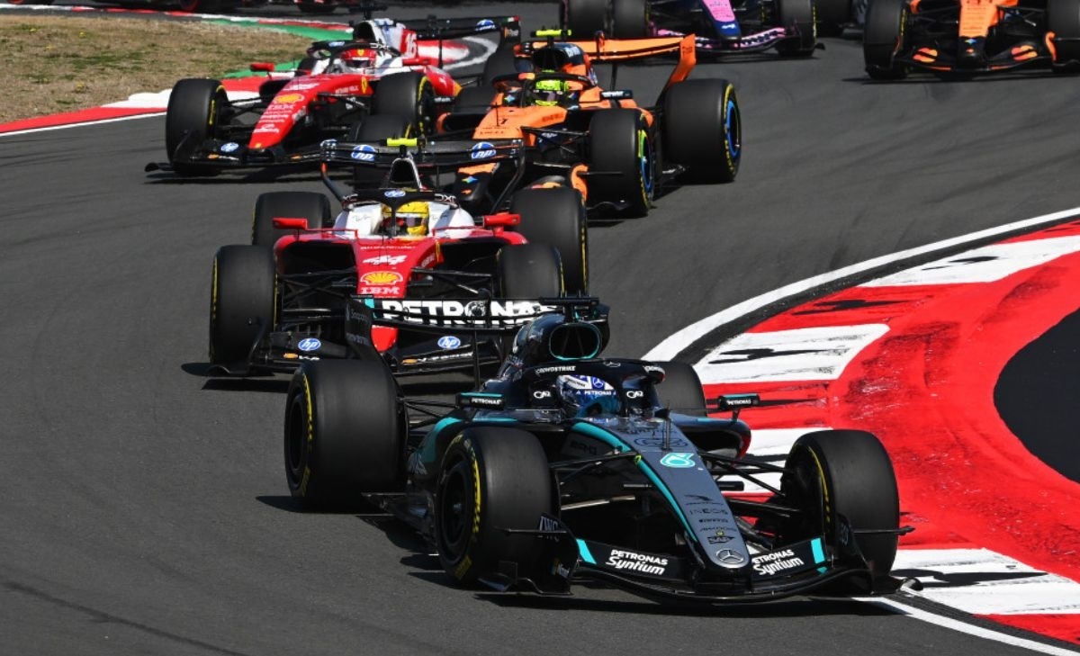 Mercedes and Ferrari aim for 48 percent ICE efficiency, FIA sets target