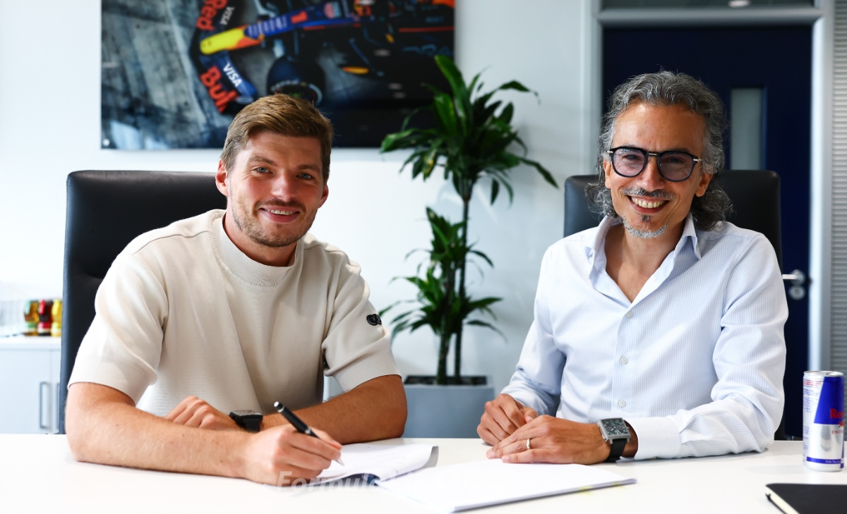 Official: Verstappen commits to Red Bull until 2030