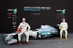 Foto Mercedes AMG Petronas F1 Team #