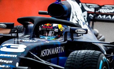 Aston Martin Red Bull Racing 